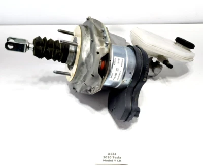 ✅ 2020-2023 OEM Tesla Model Y Brake Power Booster Master Cylinder iBooster - Image 1 of 4