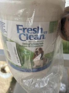PetAg Fresh n Clean Oatmeal n Baking Soda Scented Conditioner Concentrate - Picture 1 of 1