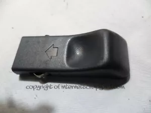 Honda Stream 1.7 Vtec 00-06 D17 guarnizione perno serratura scheda porta - Foto 1 di 2