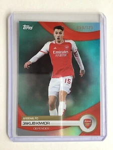 JUEGO EQUIPO TOPPS ARSENAL 2023/24 PARALELO JAKUB KIWIOR 059/125 - Imagen 1 de 2