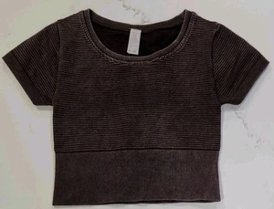 Offline by Aerie Extra Extra Small Cropped T-Shirt Braun Stretch Active Top - Bild 1 von 9