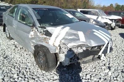 Toyota Camry 2013 transmisión automática fabricante de equipos originales 95 k millas (LKQ ~ 437559640) Foto 1 de 4