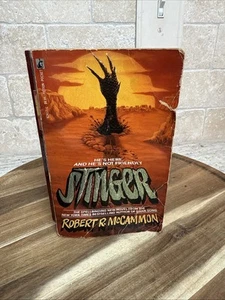 Stinger By Robert R. McCammon 1st Edition 1st Print Pocket Books Paperback 1988 - Picture 1 of 8