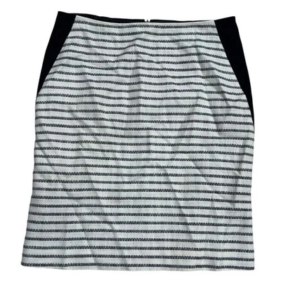Ivanka Trump size 8 Medium Black and White Striped Lined Pencil Skirt - Image 1 of 4