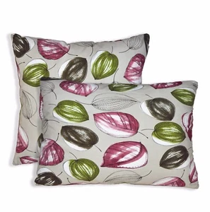 ai01a Light Green Wine Red on Pale Grey Leaf Cotton Fabric Cushion/Pillow Cover - Picture 1 of 7