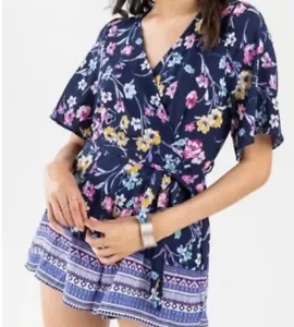 Francesca’s blauer Regen Strampler dunkle Unschärfe mit bunten Blumen Gr. XS Reißverschluss V-Ausschnitt - Bild 1 von 10