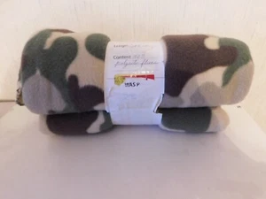 Fabric Remnant Scrap Camouflage 100% Polyester Fleece 58" x 1 yd 8" - Picture 1 of 3