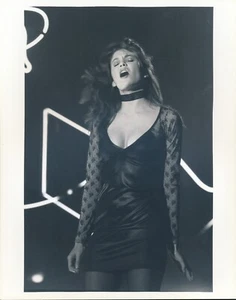 FOTO DE GALERÍA DIANE LANE - CALLES DE FUEGO - ORIGINAL 8"" x 10"" #29 - 1984 - Imagen 1 de 2