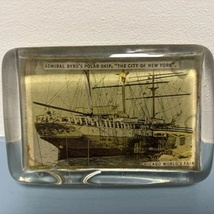 Pisapapeles Admiral Byrd’s Polar Ship Chicago World’s Fair 1933 - Imagen 1 de 4