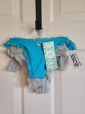 Honeydew Thong Pack - Image 1 of 3