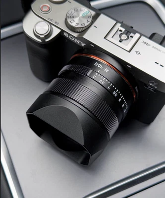 New For TTArtisan AF 40mm F2.0 Full Frame Auto Focus Prime Lens Metal Lens Hood - Image 1 of 4