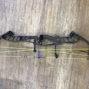 Hoyt Stratos 40 RH 70 # HBT #2 - Bild 1 von 8