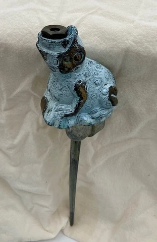 Vintage Green Brass Frog Garden Water Sprinkler Works Great Toad on stake Cover