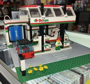 LEGO City 6472 Gas N' Wash Express 100% Complete W/Manual NO BOX Vintage Retired - Picture 1 of 5