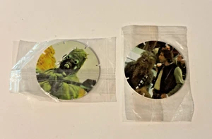 2x Walkers 1996 Star Wars Trilogy Tazo Sealed 31 Chewbacca/Han Solo & 3 Tusken - Picture 1 of 3