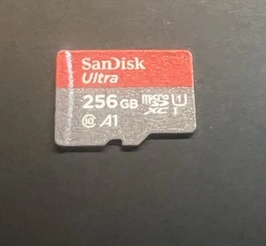 Carte mémoire MicroSDXC UHS-I SanDisk Ultra 256 Go classe 10 - Photo 1 sur 2