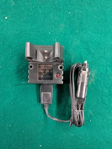 Streamlight 75100 Stinger Torcia Caricatore Base di Ricarica con Adattatore Auto 12 Volt - Foto 1 di 3