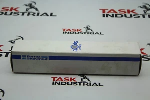 Ferraz Shawmut TRS200R 200A 600V Fuse - Foto 1 di 2