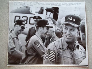 Vintage Apollo 7 Crew Press Photo w/Eisele/Cunningham/Schirra - Picture 1 of 2