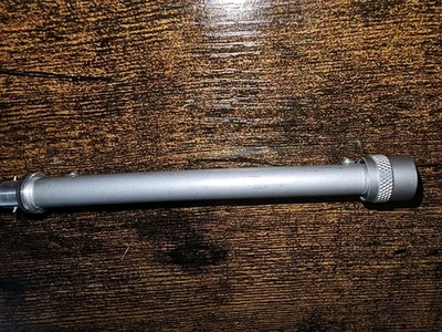 Tocadiscos Numark DJ TT-200, TT-500, TTX, brazo recto "usado" Foto 1 de 2