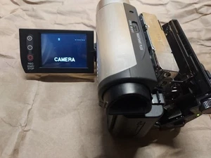 Sony DCR-HC37E Mini DV Tape Digital Video Camera Handycam - Picture 1 of 2