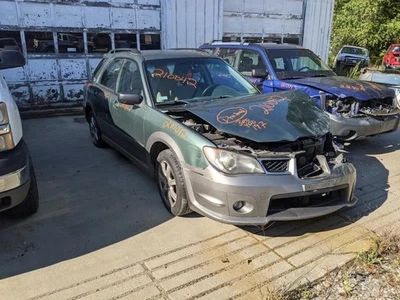 Audio Equipment Radio Receiver AM-FM-6CD 2 Din Fits 04-06 IMPREZA 159720 - Image 1 of 4