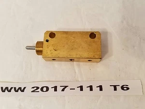 NEW Clippard Control Valves M-MAV-4, 4-Way Spool Valve, Spring Return - Picture 1 of 1