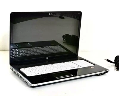 HP Pavilion DV7-3000 Nero con Tastiera Bianca Processore Intel Portatile - Immagine 1 di 4