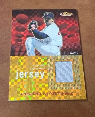 PEDRO MARTINEZ 2004 TOPPS FINEST #108 JERSEY GOLD XFRACTOR REFRACTOR /139 HOF - Image 1 of 3