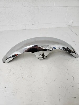 本田摩托车 1982 - 1983 CB750SC NightHawk 铬前挡泥板 # 61100-ME1-670 — 第 1/4 张图片