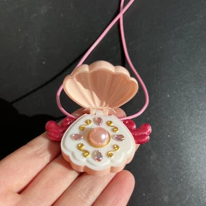 Openable Sea Shell Pendant Mermaid Melody Pichi Pichi Pitch Necklace New Style - Picture 1 of 21