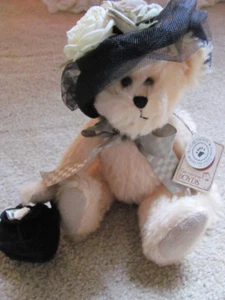 VINTAGE (2002) BOYD’S BEARS’ CECELIA T. BEARINGTON 9 INCH MOHAIR BEAR #590056 - Bild 1 von 2