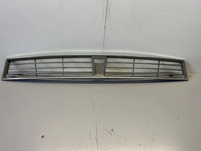 Rejilla delantera superior delantera Jaguar XJS XJS-C Pre Facelift 3.6 5.3 I6 V12 Foto 1 de 4