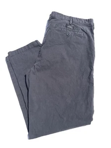 Banana Republic Men’s Chino Pants Gray Size 38x30 Classic Fit Cotton Blend - Picture 1 of 8
