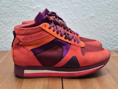 Tênis Burberry Feminino Tamanho 36 EUA 6, Fabricado na Itália Usado Sem Caixa ITLEOSHO74CAS - Imagem 1 de 4