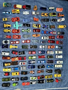 Hot Wheels Streichholzschachtel Autos Pixar Transformers gemischte Menge 105 Fahrzeuge Spiderman - Bild 1 von 24