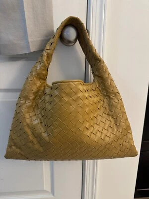 Bottega Veneta Small Hop Shoulder Bag - pristine condition. - Image 1 of 4