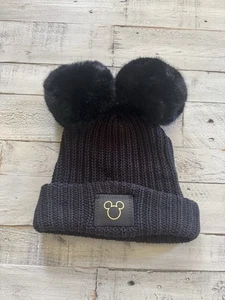 Love Your Melon X Disney Gorro Minnie Mouse Negro Sólido con Doble Pompón - Imagen 1 de 4