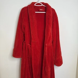Bath & Body Works Woman’s Red Robe Size S/M - Picture 1 of 14