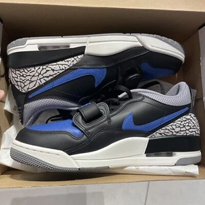 Chaussures de basket Nike Air Jordan Legacy 312 Low neuves taille 44 (CD7069-041 - Photo 1/5