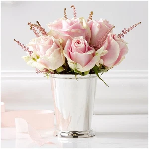 McKenzie Mint Julep Cup Vase - Bild 1 von 1