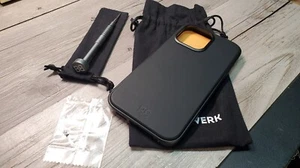 BandWerk Premium Leather Milled Aluminum Space Black iPhone 15 Pro Max Case - Photo 1 sur 2