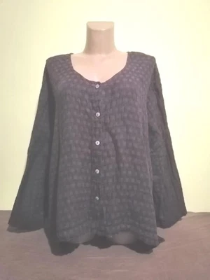 Grizas waffle knit linen shirt M, dark purple, with buttons, 3d design - Photo 1/4