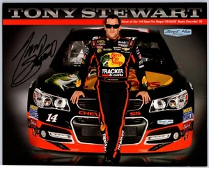 Tony Stewart Hand Signed Bass Pro Shops Hero Card - NASCAR - 8 x 10 Inches - Picture 1 of 2