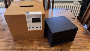 Synology DiskStation DS1522+ Boîtier NAS 5 baies, sans disque avec 10 Go ! Amélioré ! - Photo 1/10