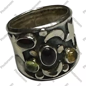 Vintage Celestial Sterling Band W/Stars/Moons Designs and 4 Gemstones Sz 6 - Picture 1 of 6