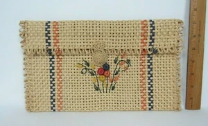 VTG 1960s COATED RATTAN STRAW CLUTCH HANDBAG 3D FLOWERS 12" by 7 1/4" LOOKS NEW - Picture 1 of 12