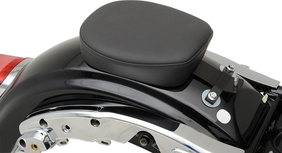 Almofada traseira de couro preto Drag Specialties 97-19 Harley Davidson Touring - Imagem 1 de 1