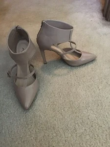 NWOB Anne Michelle Beige Pump Heel Shoes 7/37 - Picture 1 of 9