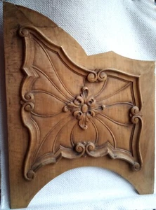 PANNELLO SCOLPITO IN LEGNO DI NOCE IN STILE BAROCCO PIEMONTESE FINE DELL'800. - Foto 1 di 6